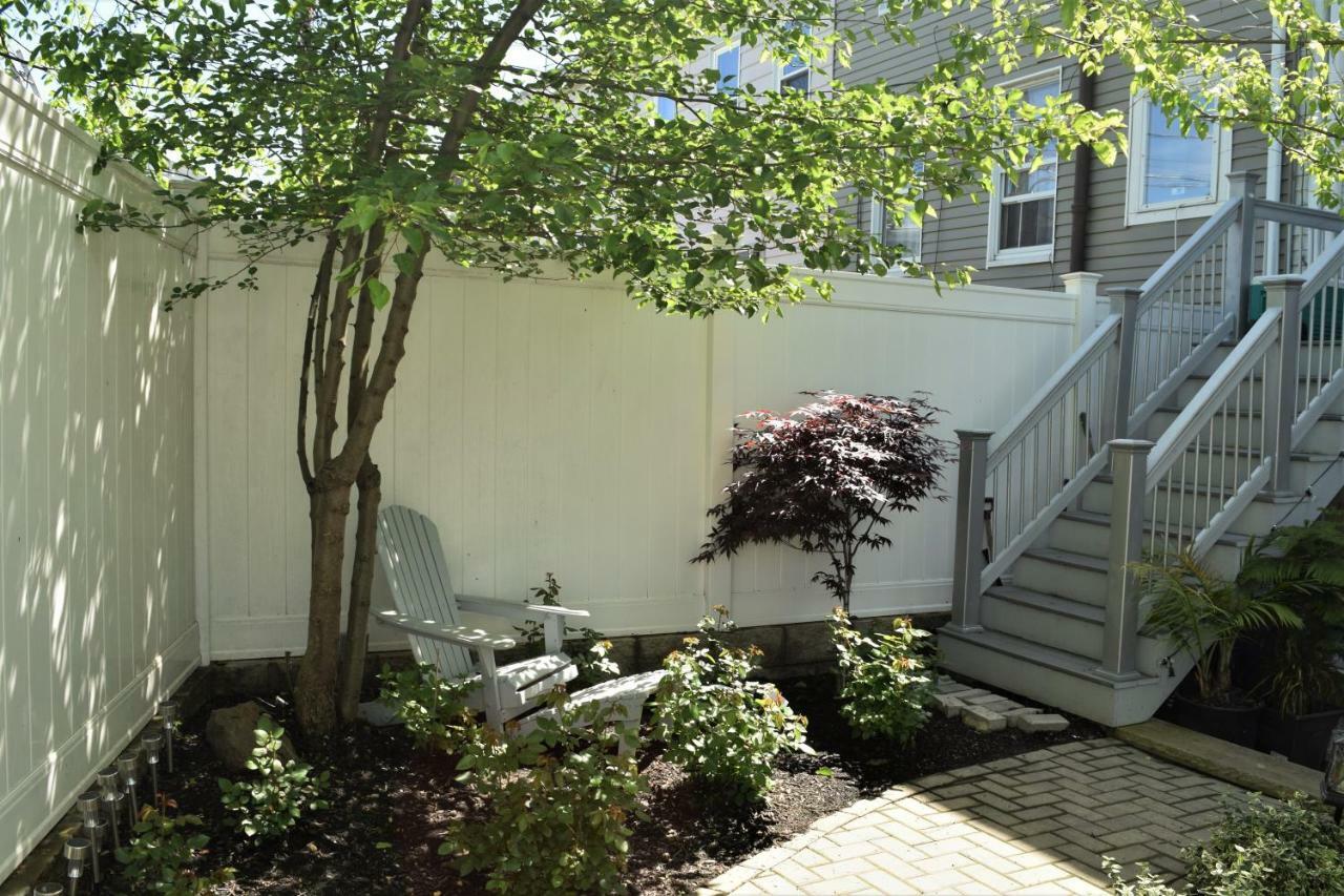 Private Rooms, Shared Bath In A Private Home Minutes From Logan Airport Boston Exterior photo